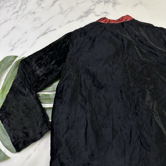 White Stag Vintage Y2k Velvet Jacket Size M Black Red Floral Embroidered - Picture 10 of 11